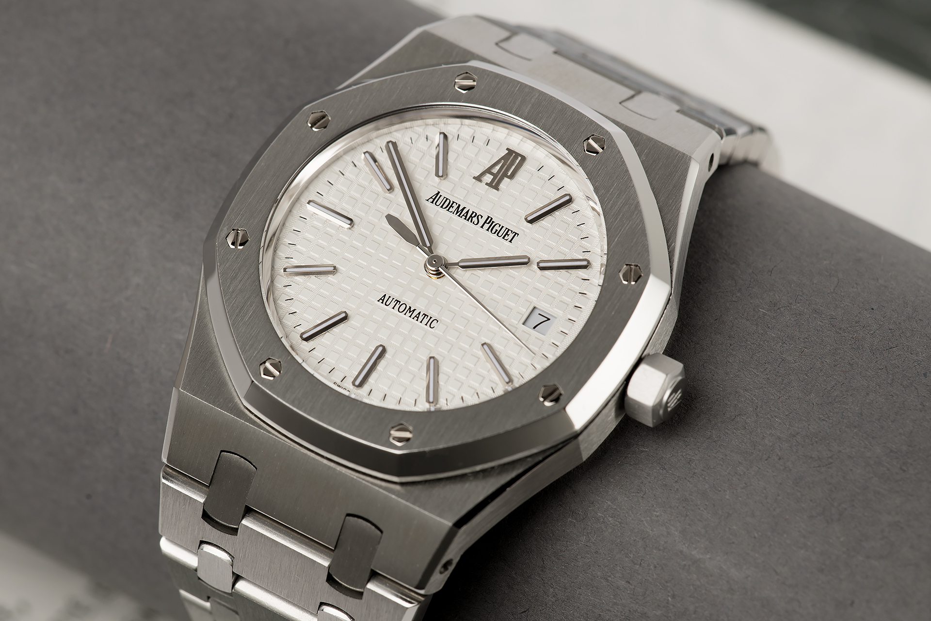Introducing AAA High-quality Fake Audemars Piguet Royal Oak Selfwinding Ref. 15300ST UK Online